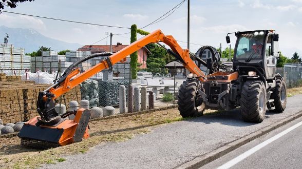 Distribuidor merlo Maquinaria construcción